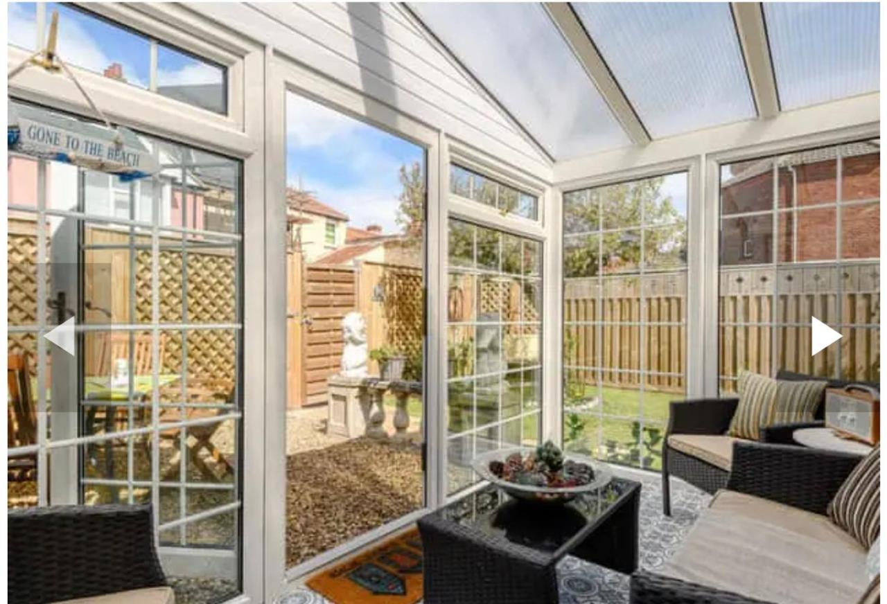 West Cottage. Central, Beautiful, 2 Mins To Beach. Cromer Eksteriør bilde
